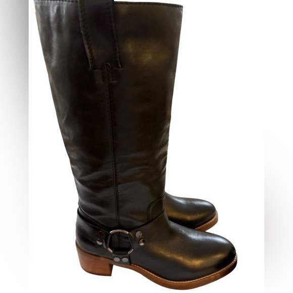 Frye Camryn Tall Shaft Harness Boots Black Leather in Sz 9 - Picture 7 of 12